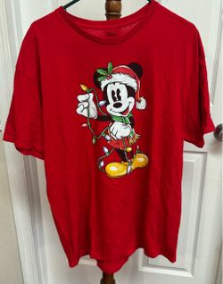 Disney Men's / Unisex Santa Mickey Mouse Christmas Lights Graphic T-Shirt size XL just $7