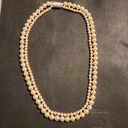 New Swarovski  Two Layered Pearl Necklace