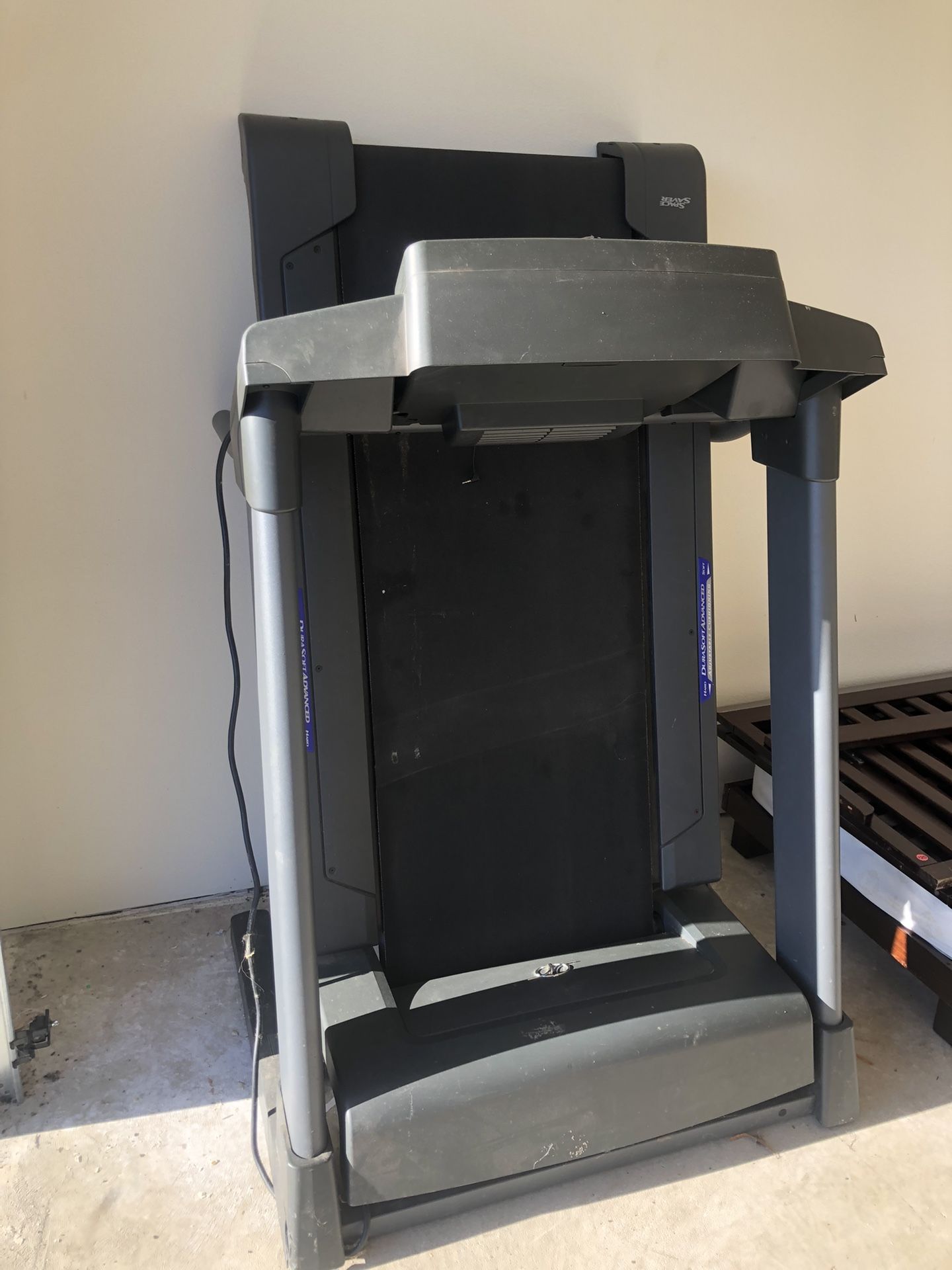 Free Treadmill