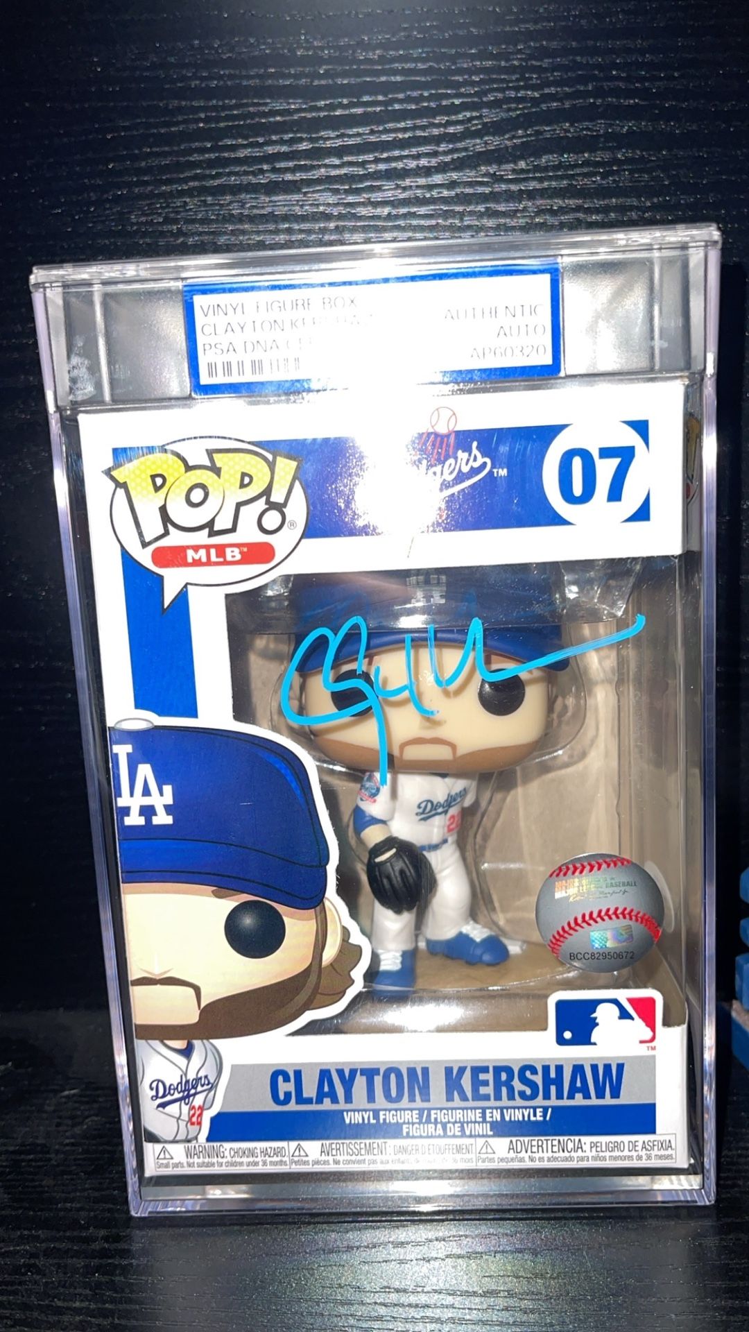 Clayton Kershaw Signer Funko Pop