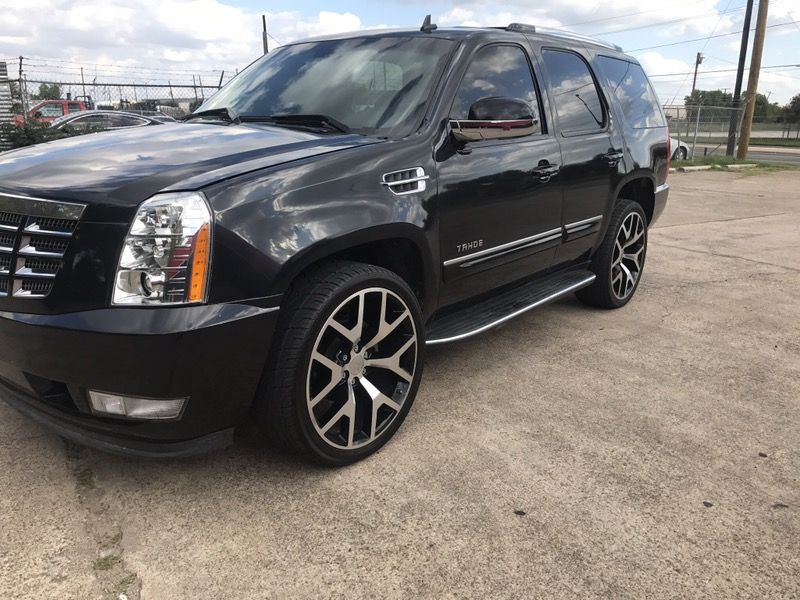 2011 chevy Tahoe 24s rims escalade conversion 93k miles
