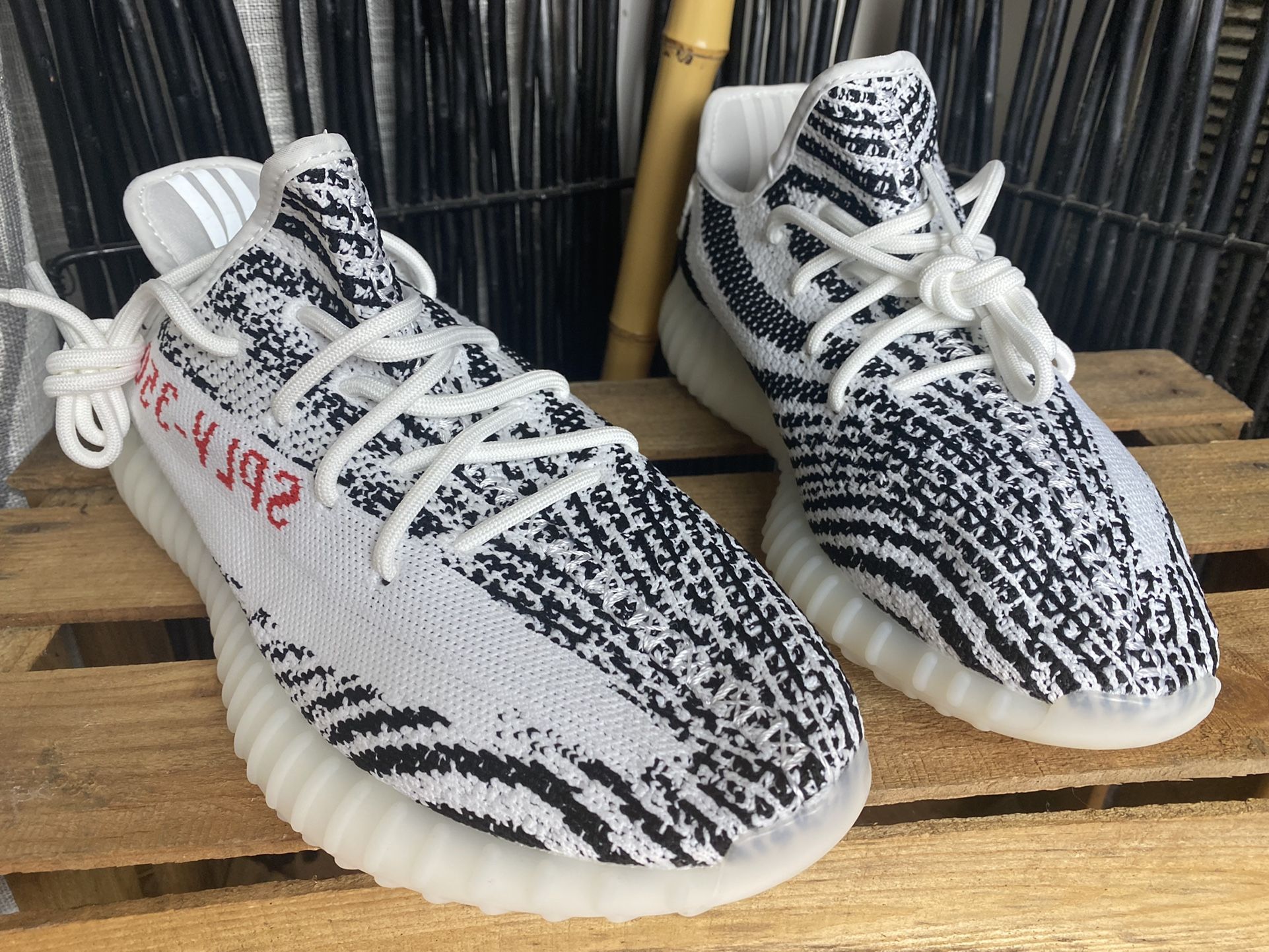 YEEZY BOOST 350 V2 'ZEBRA' Size 11, 12 All In Stock