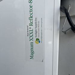 XXXL Reflector Grow Lights / T-8 Grow Lights / Booster Fans 