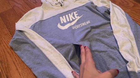 Nike Sweater/Hoodie