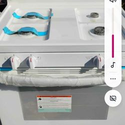 Brand New Natural Gas Stove