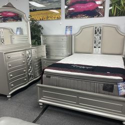 Beautiful 5 Piece Bedroom Set In Stock Starting At $699