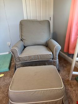 Four Seasons Swivel Nursery Rocker