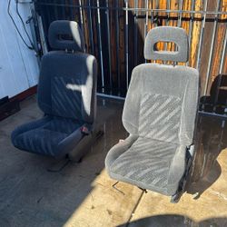 97-01 Honda CRV  Seats And Parts 