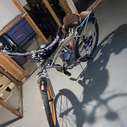Motorized Bicycle (Needs Chain Installed- Comes With New Chain)