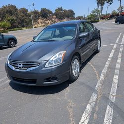 Nissan Altima 2011
