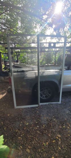 # puerta corrediza 60 x80