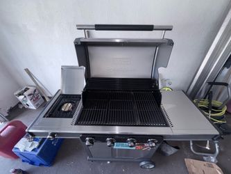 Charbroil grill