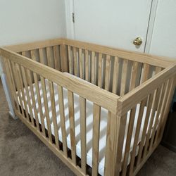 Storkcraft Natural Wood Crib With Mattress 