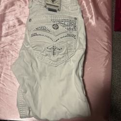 Rock Revivals Size 32