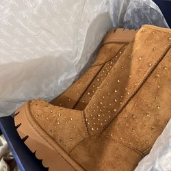 Mid-calf Beige Boots Size 6 $25