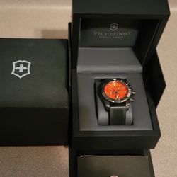 Victorinox Dive Master 500 Chronograph Orange 