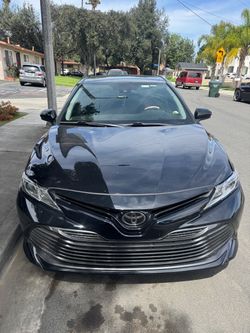 Auto glass