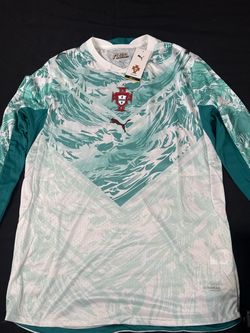 Portugal away kit