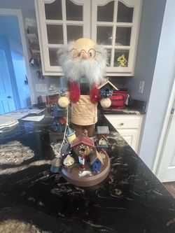 1997 Zim’s Birdhouse Maker Nutcracker – Limited Edition #1653/7400 – Complete