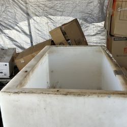 Water Tank Container 