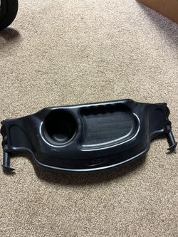 Single Bob snack tray attachment