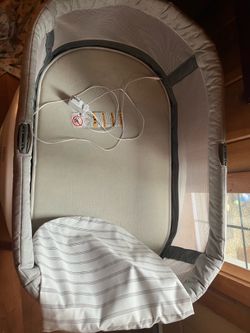 Graco Sense2Soothe Bassinet