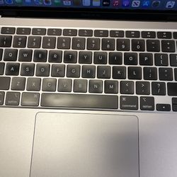 MacBook 2020 M1