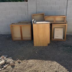 Free Kitchen Cabinets