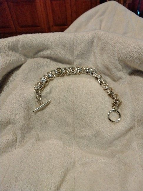 Beautiful High Shine Bracelet