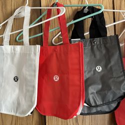Lululemon Shopper Bags 