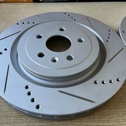 Chevy Camaro SS 22-23-24 Rear Geomet Drill Slot Rotors Ceramic Pads 