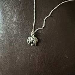 Elephant Pendant Necklace Silver