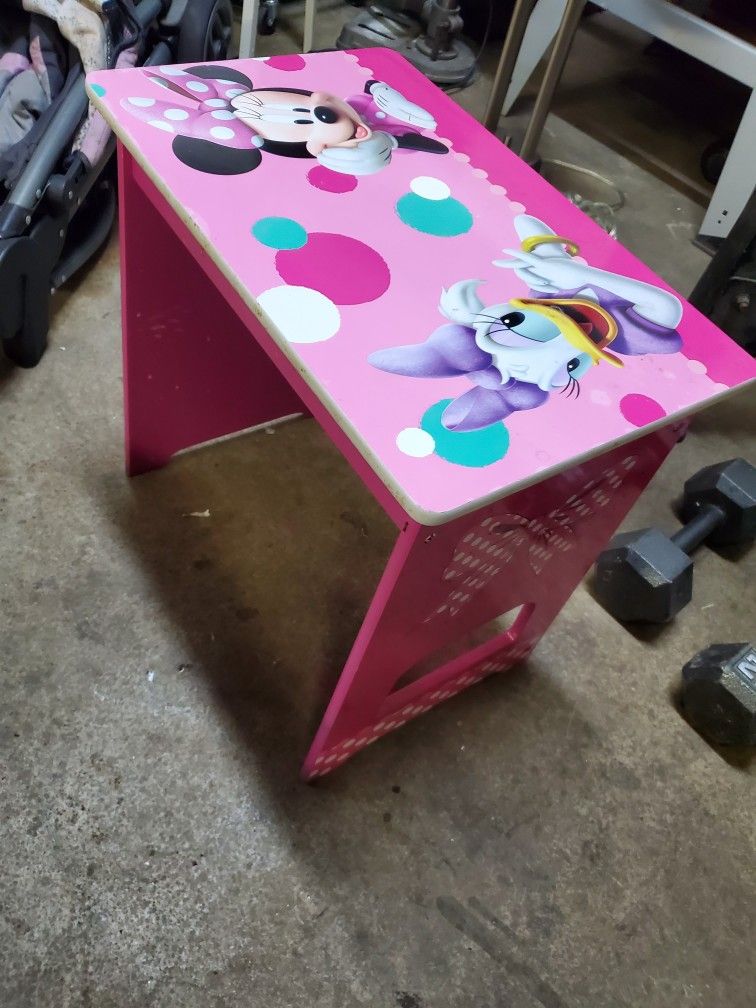 Minnie Mouse Kids Wood Desk