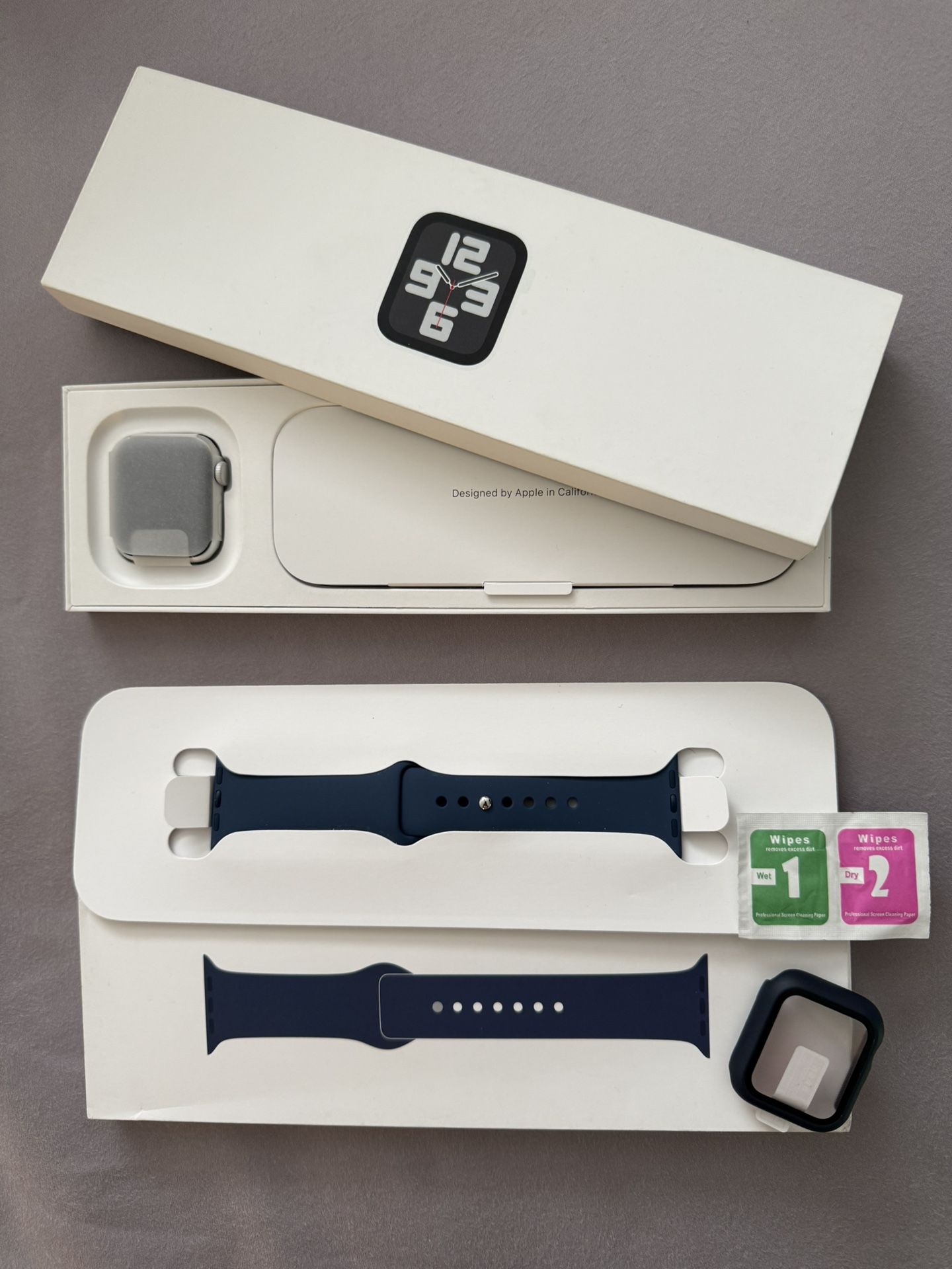 Apple Watch SE 2nd Gen (32GB)