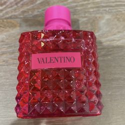 Valentino Perfume 