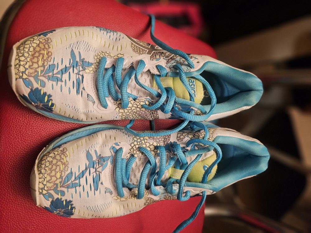 Asics Tennis Shoes
