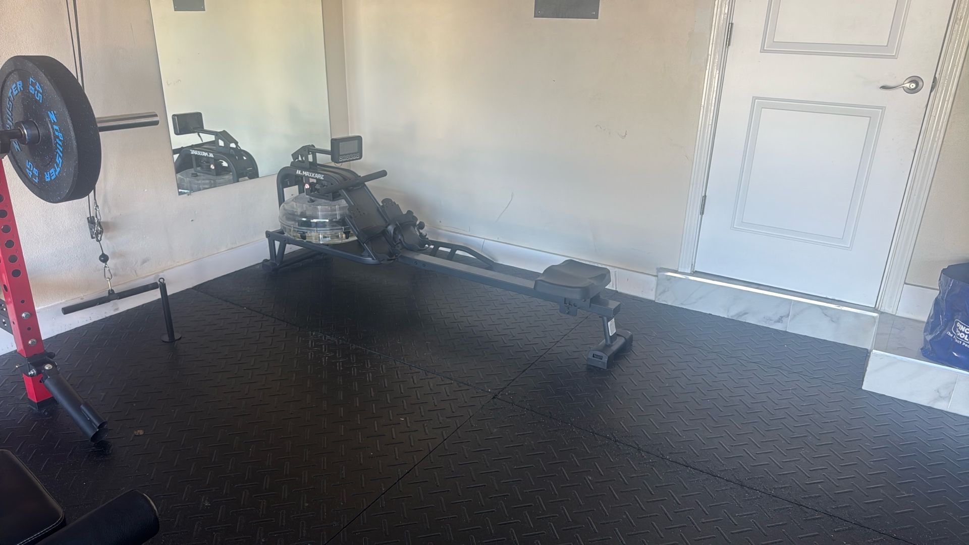 Maxkare Water Rower