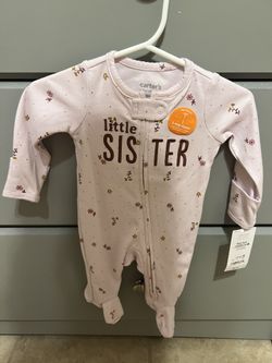 Newborn LITTLE SISTER ONESIE