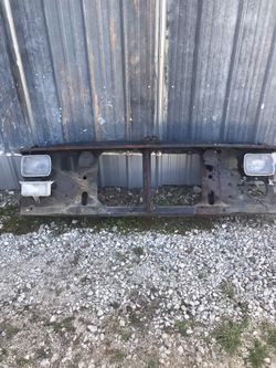 1986 Chevy 1500 Rad Core Support