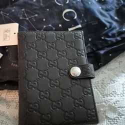Gucci Passport Holder 