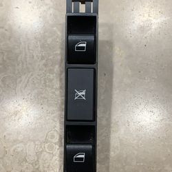 BMW OEM 3-Series E46 Driver Side Window Switch - FOR PARTS