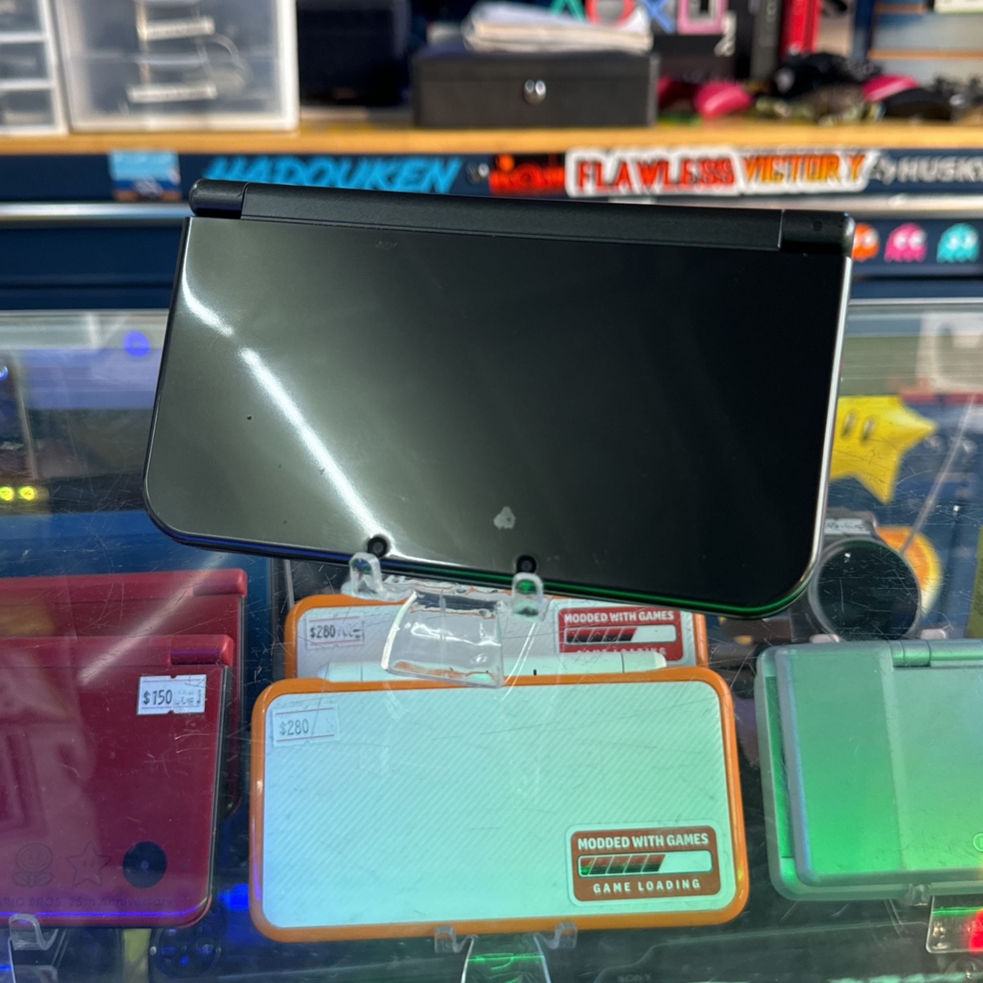 New Nintendo 3DS XL Complete w/ONE Free Game of Your Choice
