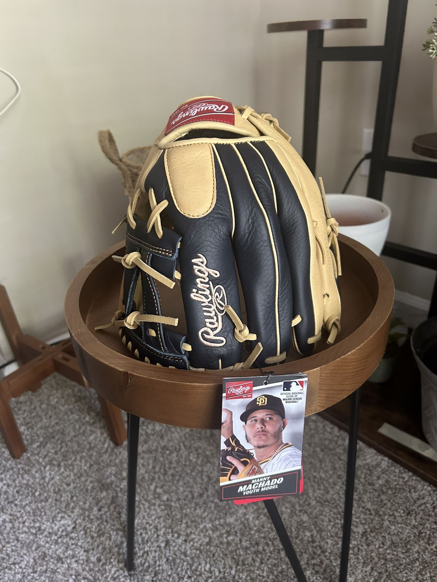 Baseball Gloves‼️⚾️