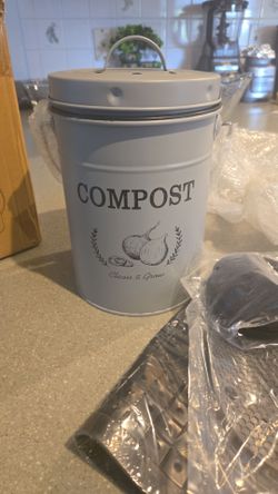 New compost bin,Contenedor para compost de cocina