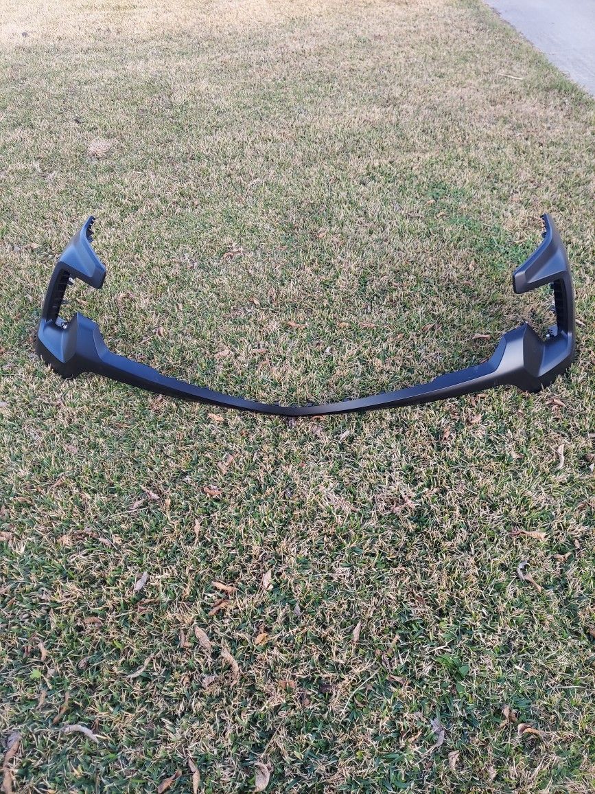NEW FRONT BUMPER CAP FOR CHEVY SILVERADO YEAR 2022 UP 2025