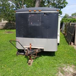 16 Ft Enclosed Trailer 7000 Gross Weight