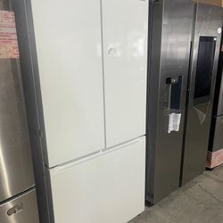 En Venta Refrigeradores Samsung De 3 Puertas De Color Blanco,  Nuevos Con Precios Increíbles. 