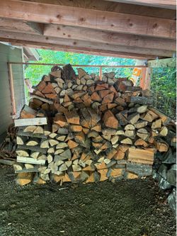 Dry seasoned firewood