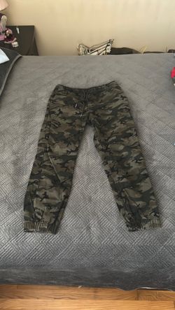 Camo pants