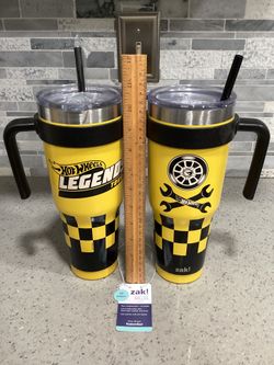 New Zak 40 Oz Tumbler Hot Wheels Legends (VALENCIA) $25 Each One